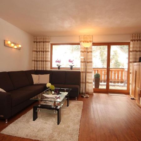Boutique Apartment In Brixen With Mountain View Brixen im Thale Luaran gambar